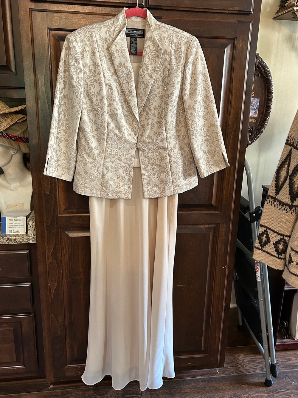 Jessica Howard Evenings Sz 12 Cream & Brocade 2Pc Dress & Jacket Set Maxi